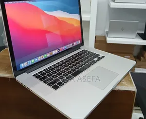 New Laptop Apple MacBook Pro 2015 16GB Intel Core I7 SSD 256GB