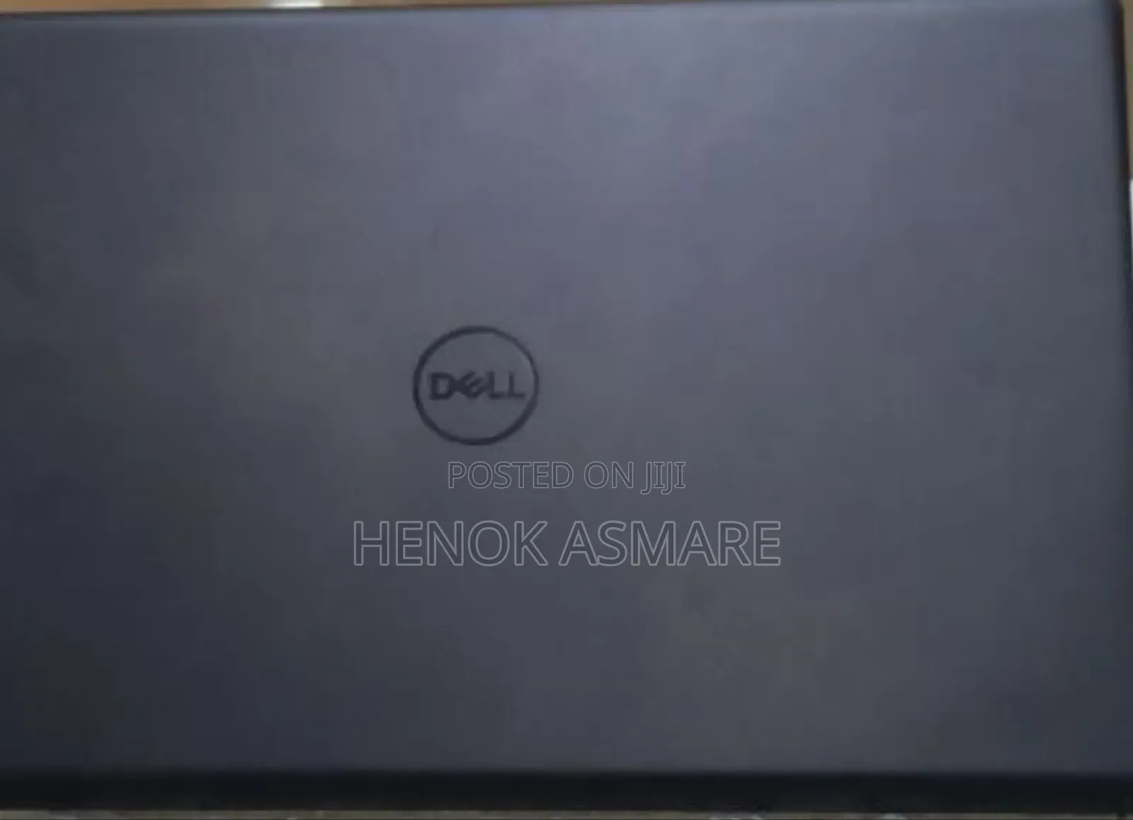 New Laptop Dell Vostro 3520 8GB Intel Core I5 SSD 1T