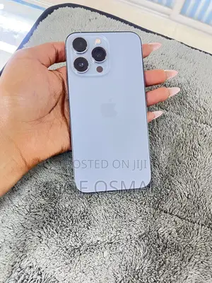 Photo - Apple iPhone 13 Pro 128 GB Blue