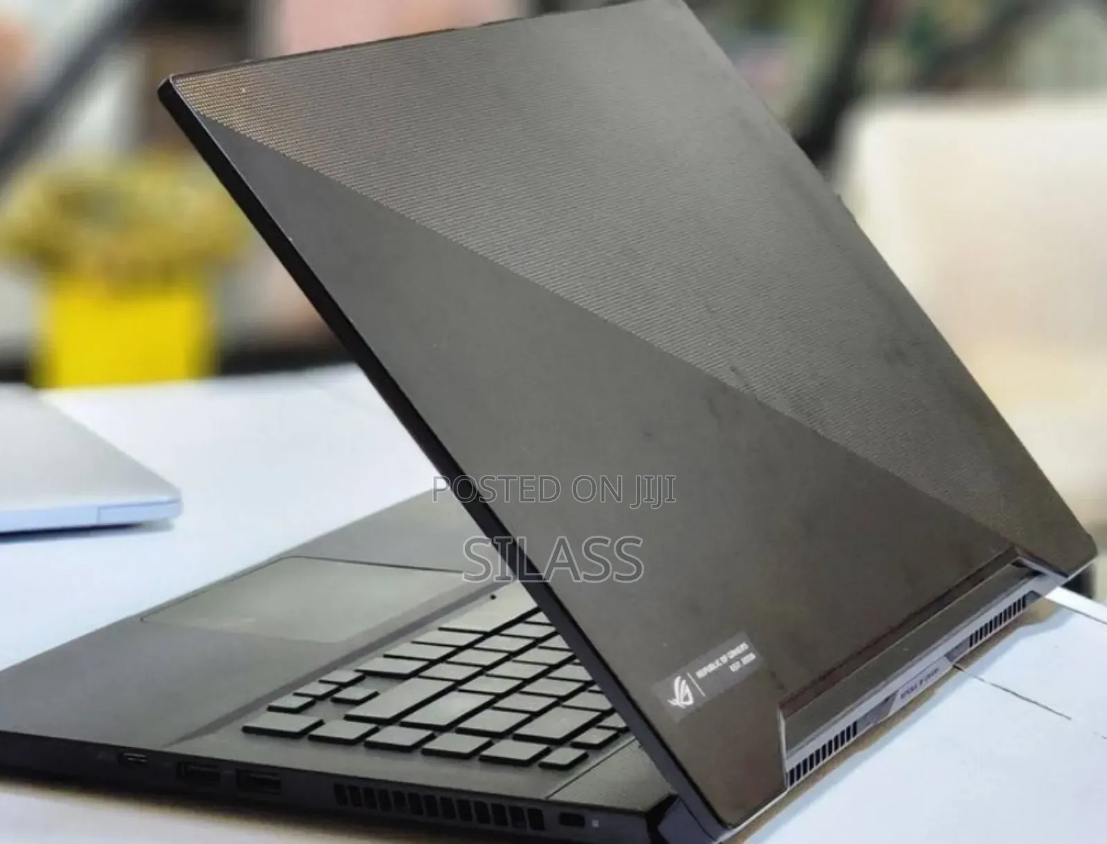 New Laptop Asus ROG Zephyrus G15 16GB Intel Core I7 SSD 512GB