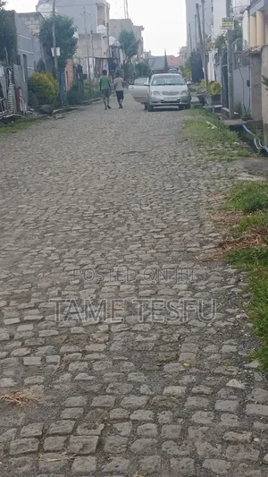 Furnished 3bdrm House in ሀያት, Bole for sale