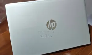 New Laptop HP ProBook 440 G9 16GB Intel Core I7 SSD 512GB