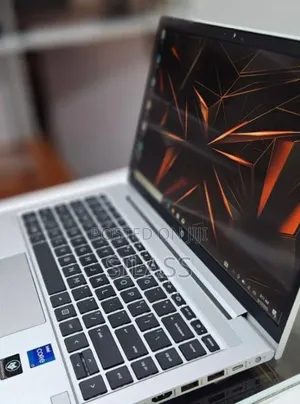 New Laptop HP ProBook 440 G9 16GB Intel Core I7 SSD 512GB