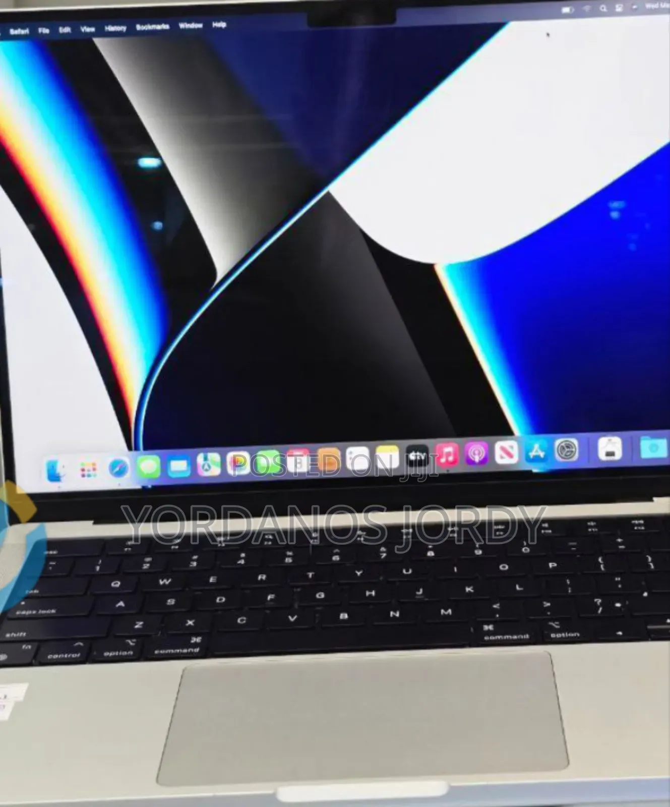 New Laptop Apple MacBook Pro 32GB Apple M1 Pro SSD 512GB