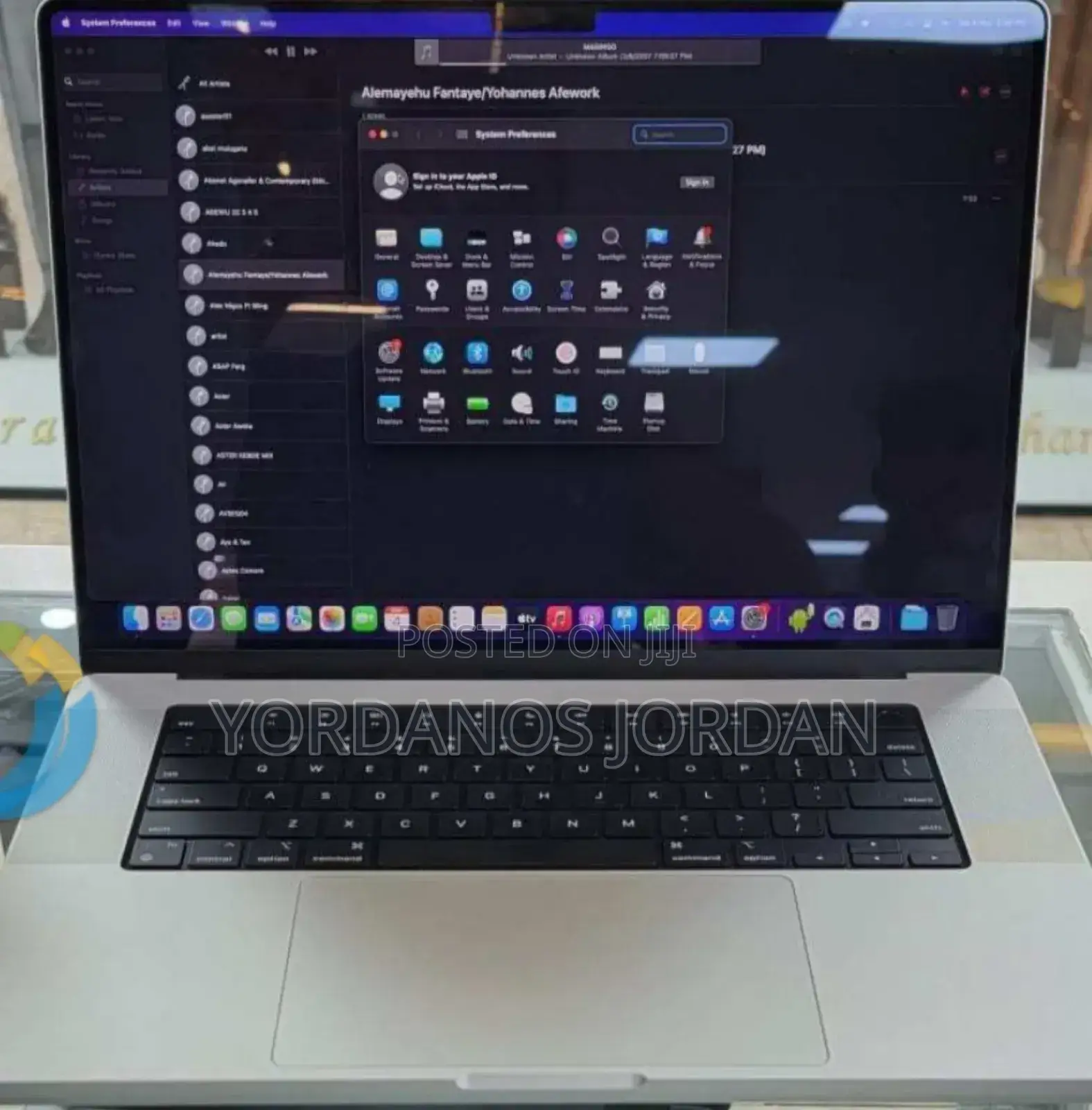 New Laptop Apple MacBook Pro 32GB Apple M1 Pro SSD 512GB