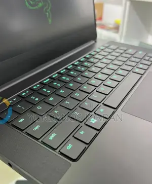 New Laptop Razer Blade 16GB AMD Ryzen 9 SSD 1T