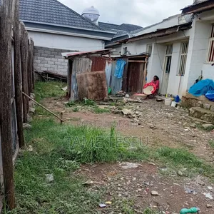 2bdrm House in ኮቶቤ, Yeka for sale