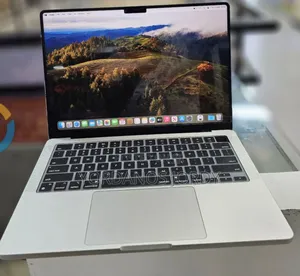 New Laptop Apple MacBook Pro 8GB Apple M3 SSD 512GB