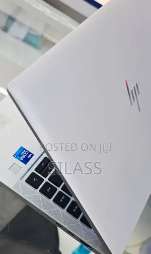 New Laptop HP EliteBook 840 G8 16GB Intel Core I7 SSD 512GB