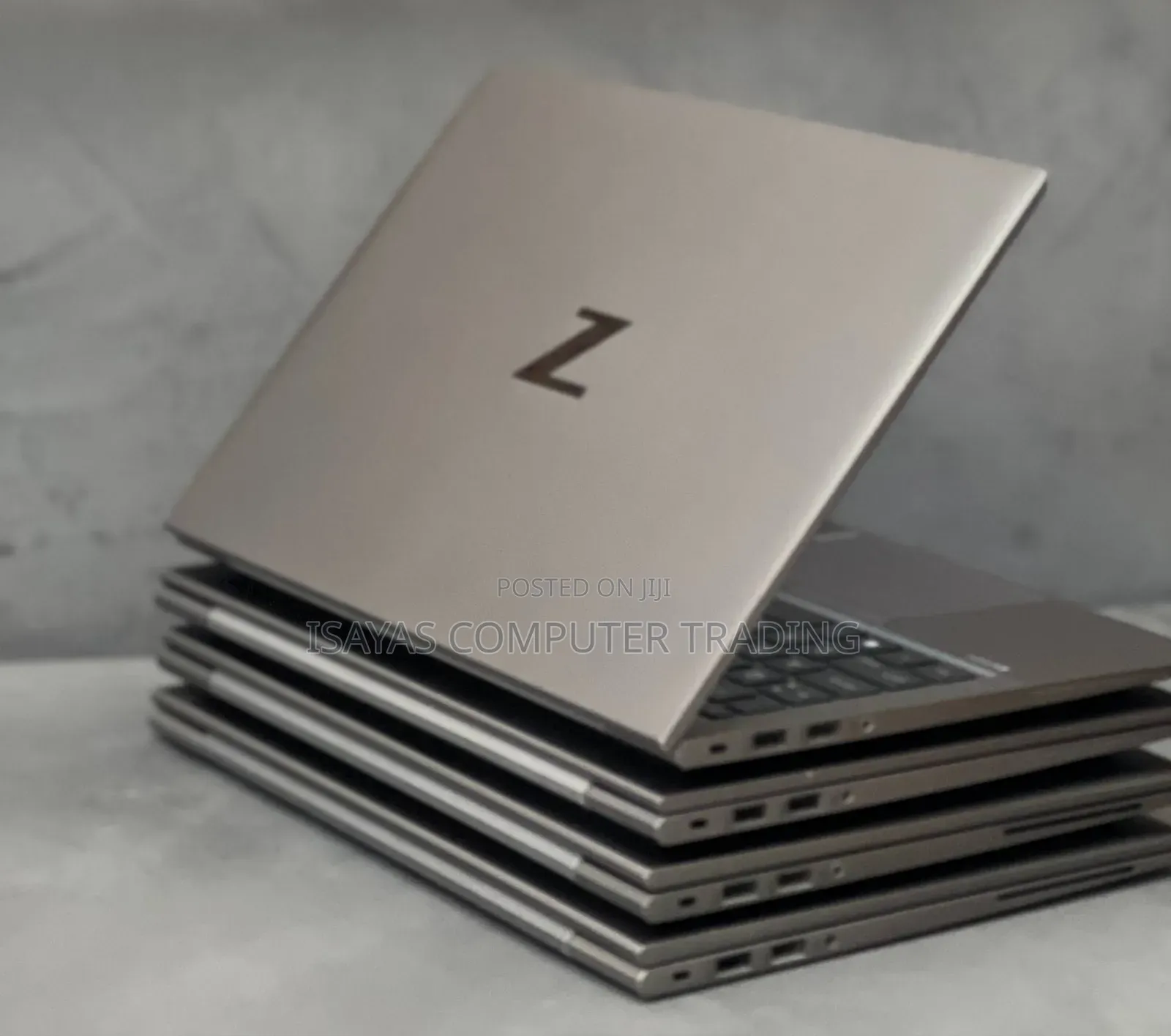 New Laptop HP ZBook Firefly G8 16GB Intel Core I5 SSD 512GB