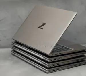 New Laptop HP ZBook Firefly G8 16GB Intel Core I5 SSD 512GB