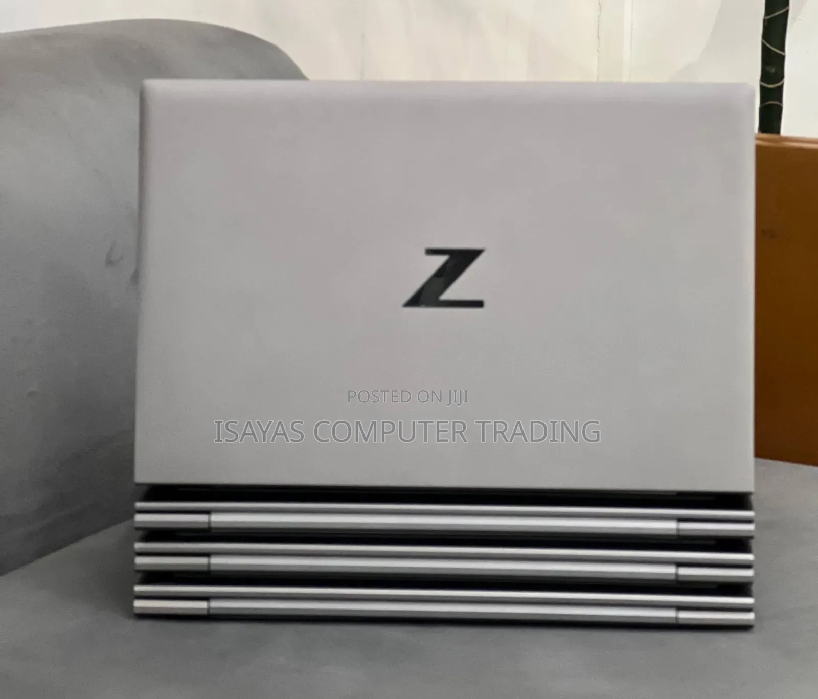 New Laptop HP ZBook Firefly G8 16GB Intel Core I5 SSD 512GB