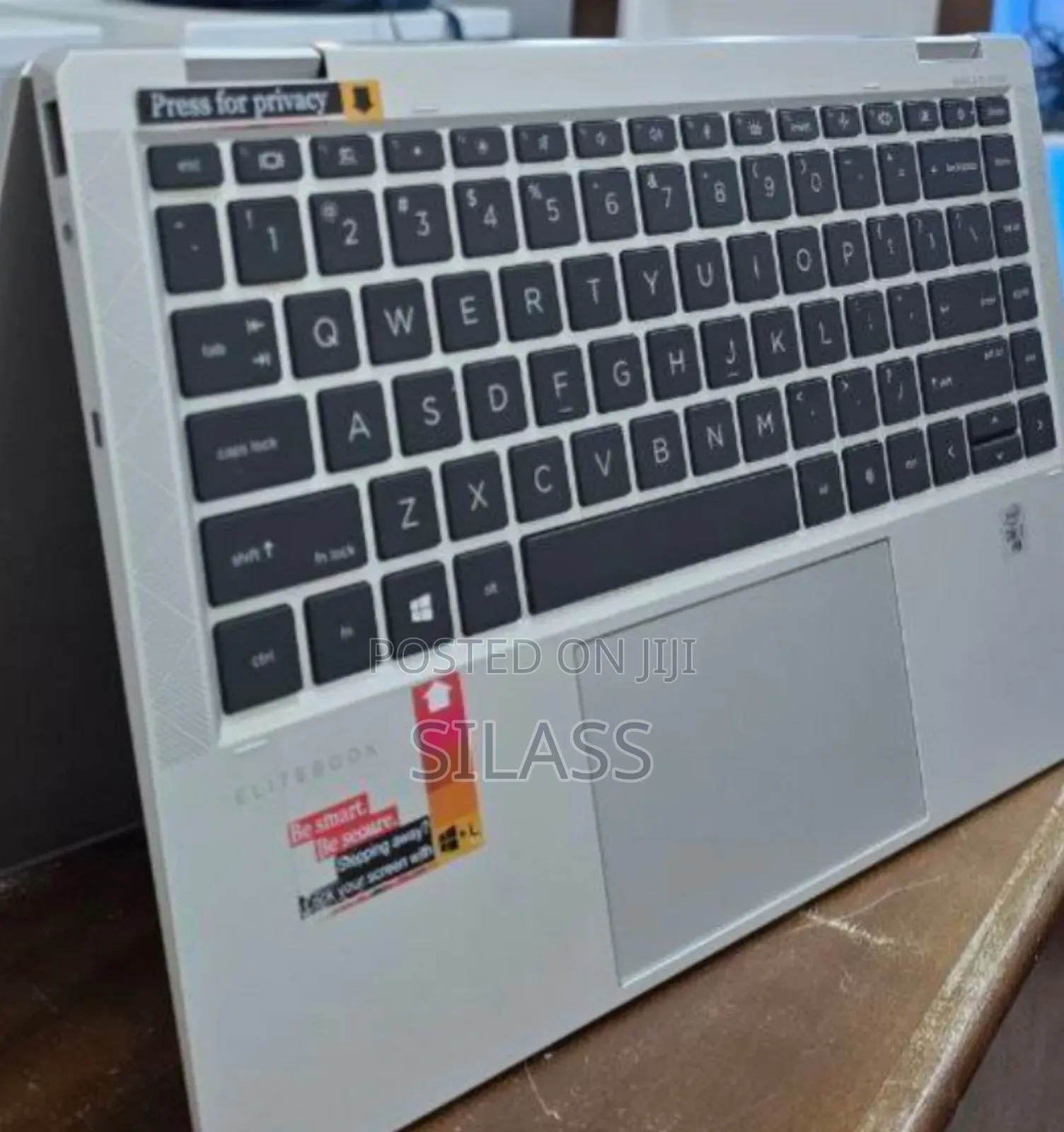 New Laptop HP EliteBook X360 1040 G7 16GB Intel Core I7 SSD 512GB