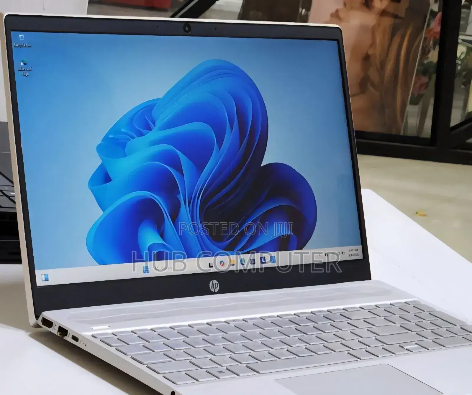 New Laptop HP Pavilion 15 8GB Intel Core I5 SSD 1T