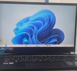 New Laptop Alienware Area-51m 16GB Intel Core I7 SSD 512GB