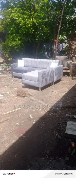 Photo - Siver Sofa 26