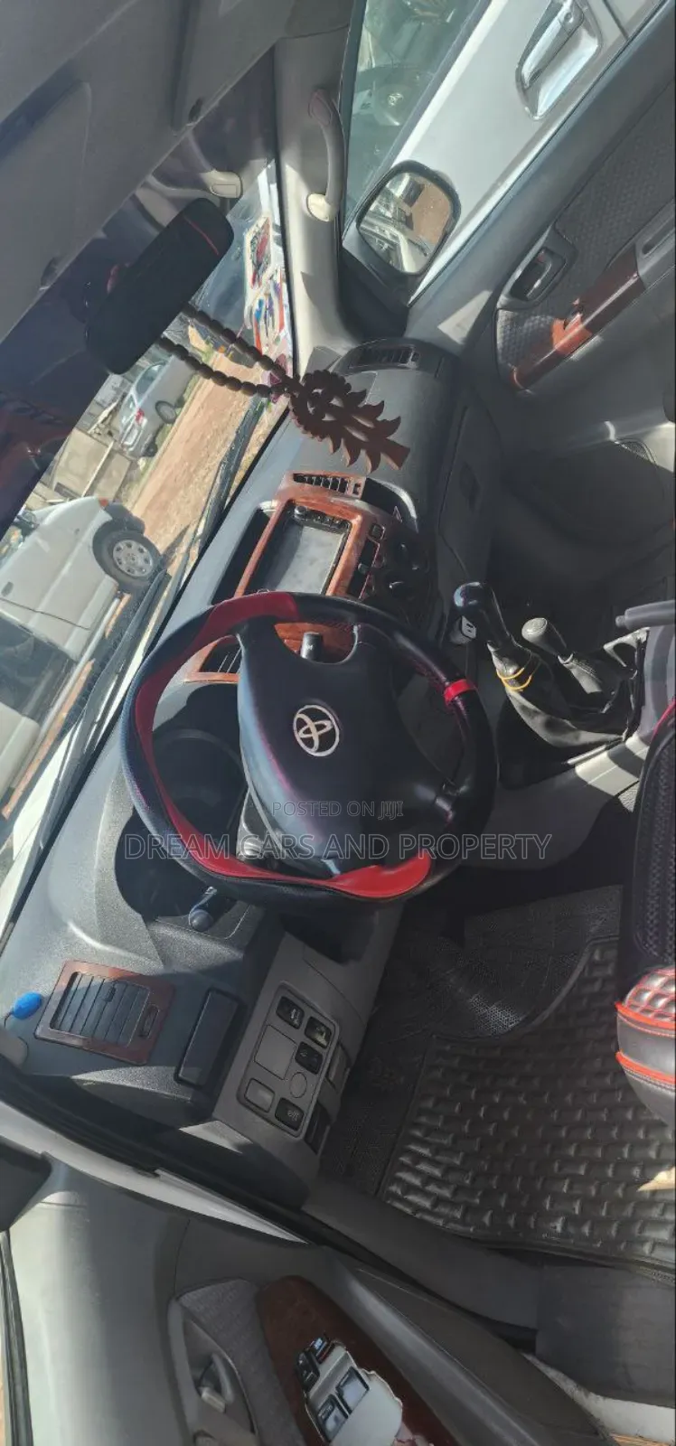 Toyota Hilux 2.5 D-4D 4X4 SRX 2009 White