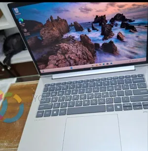New Laptop HP ProBook 440 16GB Intel Core Ultra 7 SSD 512GB