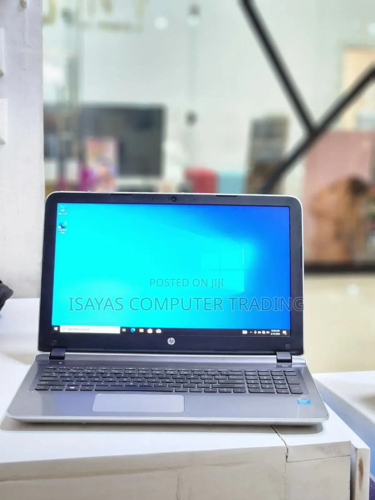 New Laptop HP Pavilion 15 8GB Intel Core I5 SSD 1T