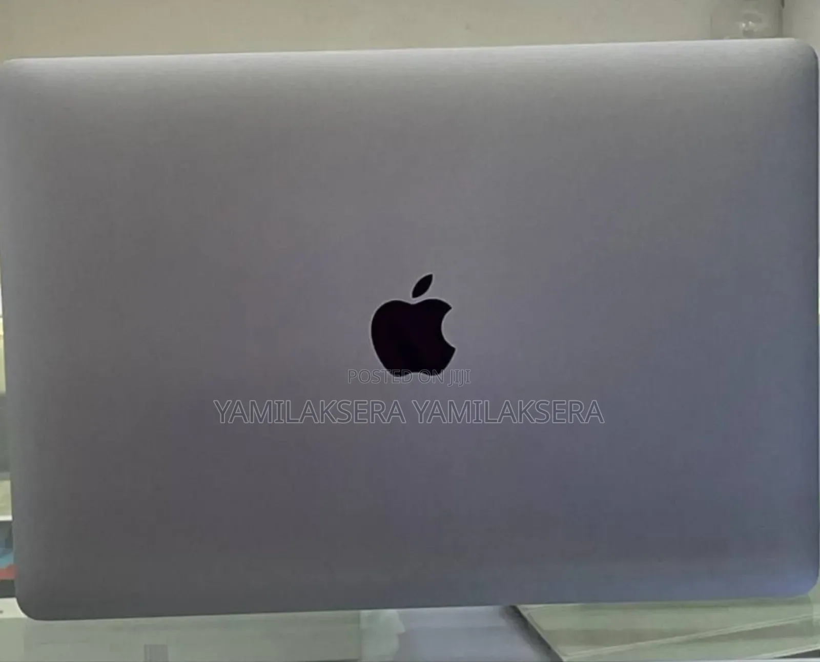 New Laptop Apple MacBook Pro 2017 16GB Intel Core I7 SSD 512GB