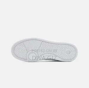 26,500 Birr
Lacoste Trainers 
 Original Shoes Only 