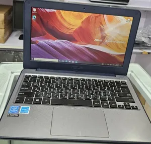 New Laptop Asus VivoBook S551LB 4GB AMD A6 SSD 640GB
