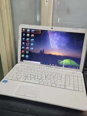 Photo - Laptop Toshiba Satellite C55 8GB Intel Core I5 SSD 500GB