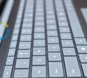 New Laptop Microsoft Surface 8GB Intel Core I5 SSD 256GB