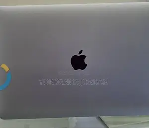 New Laptop Apple MacBook Pro 2017 16GB Intel Core I5 SSD 512GB