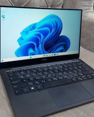 New Laptop Dell XPS 13 9370 8GB Intel Core I5 SSD 512GB