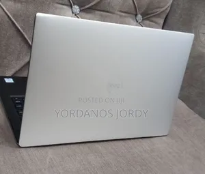 New Laptop Dell XPS 13 9370 8GB Intel Core I5 SSD 512GB