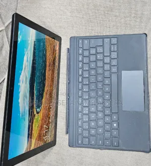 New Laptop Microsoft Surface Pro 6 8GB Intel Core I7 SSD 256GB