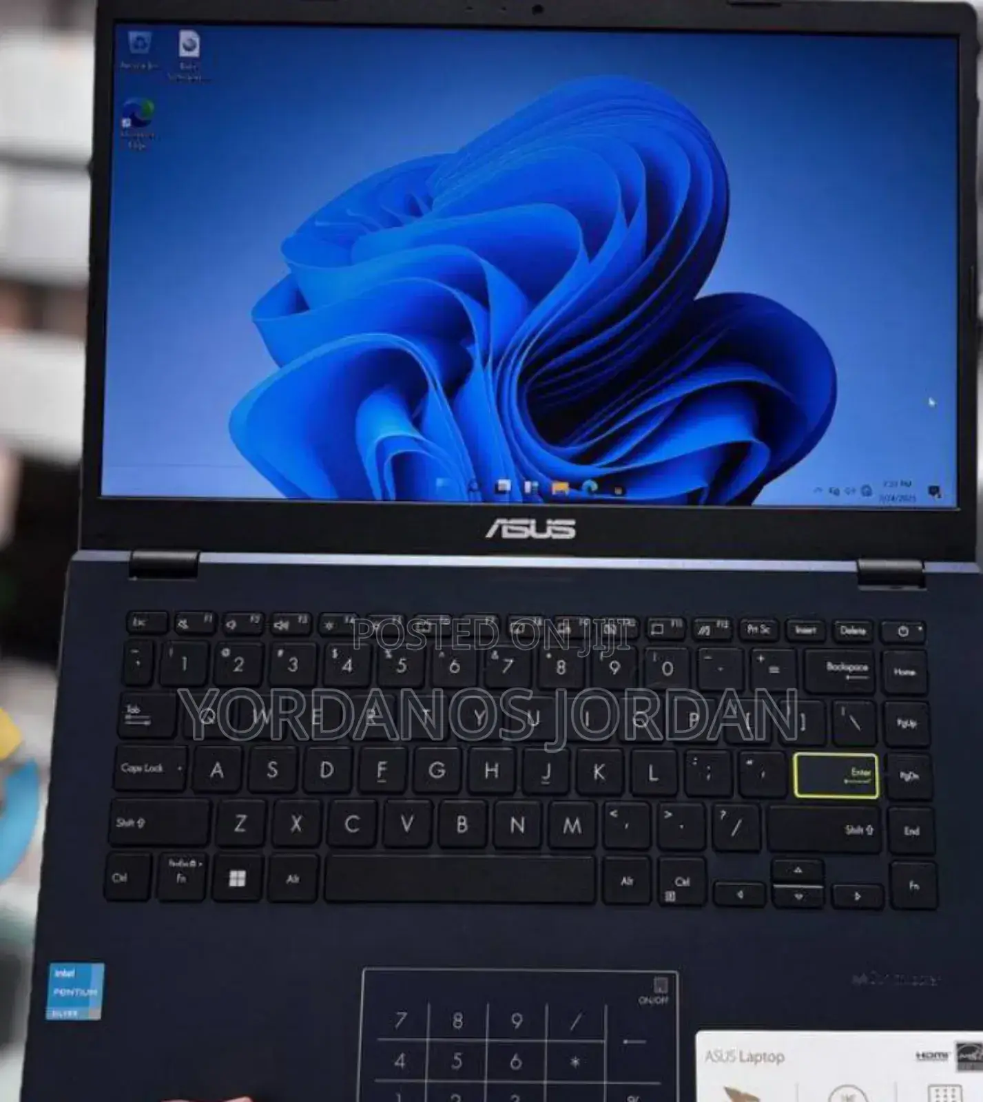 New Laptop Asus Vivobook 16 4GB Intel Pentium SSD 320GB