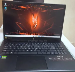 New Laptop Acer Predator Helios Neo 16 16GB Intel Core I7 SSD 512GB
