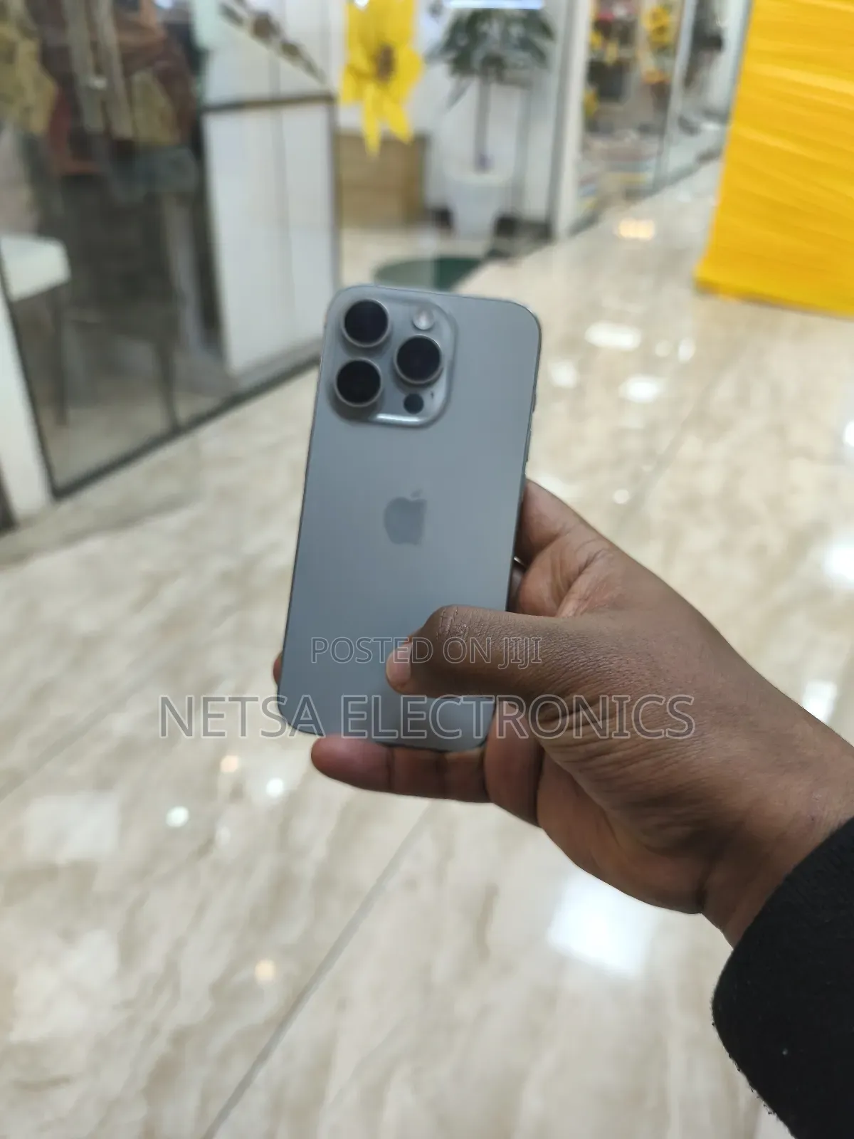 Apple iPhone 15 Pro 256 GB Gray