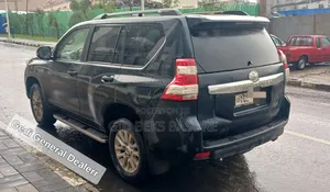 Toyota Land Cruiser Prado 2016 Matt Black