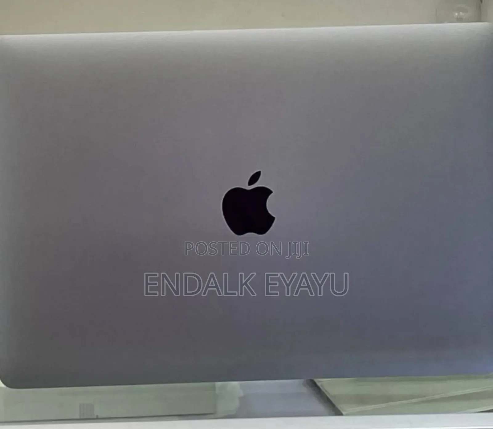 New Laptop Apple MacBook Pro 2017 16GB Intel Core I5 SSD 512GB