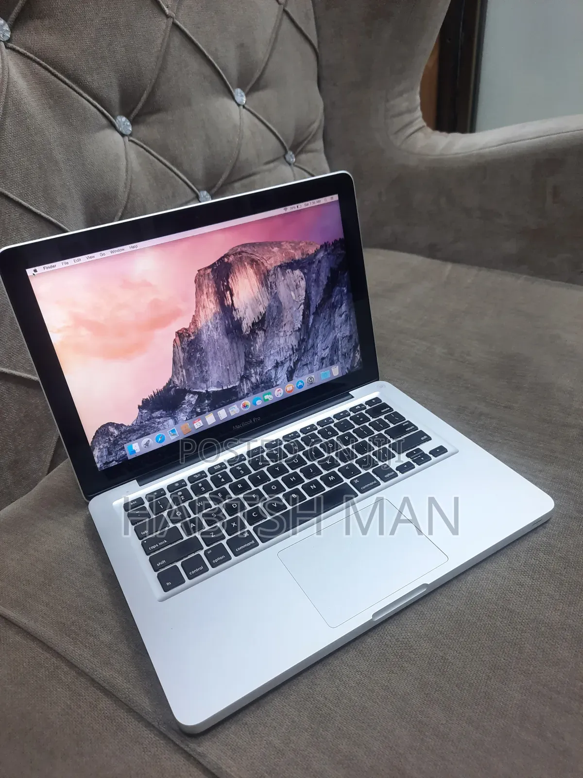 New Laptop Apple MacBook Pro 2012 4GB Intel Core I5 HDD 500GB