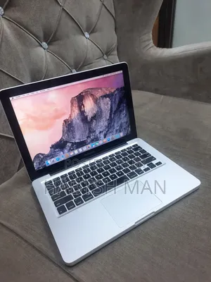 New Laptop Apple MacBook Pro 2012 4GB Intel Core I5 HDD 500GB