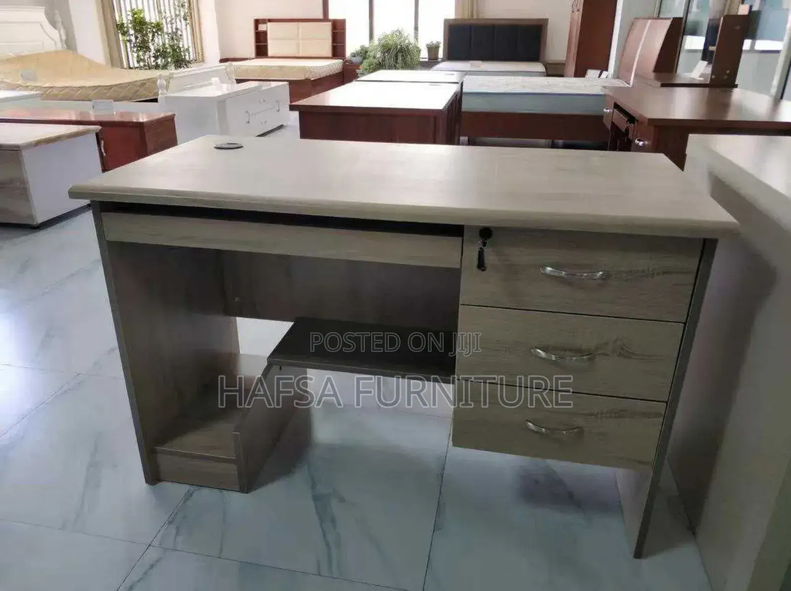 Computer Table 1.20cm