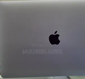 New Laptop Apple MacBook Pro 2017 16GB Intel Core I7 SSD 512GB