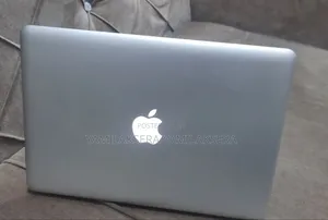 New Laptop Apple MacBook 2012 4GB Intel Core i5 SSD 500GB