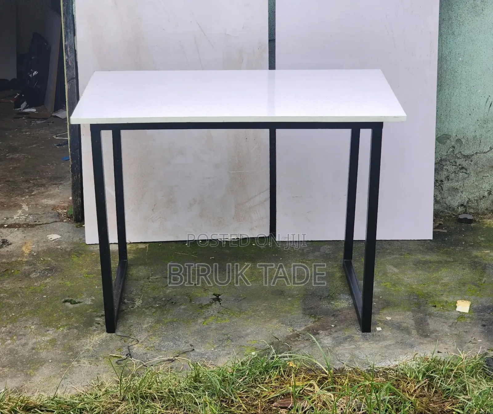 Study Table 100×60 Cm ** Free Delivery **