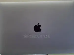 New Laptop Apple MacBook Pro 2017 16GB Intel Core I5 SSD 512GB