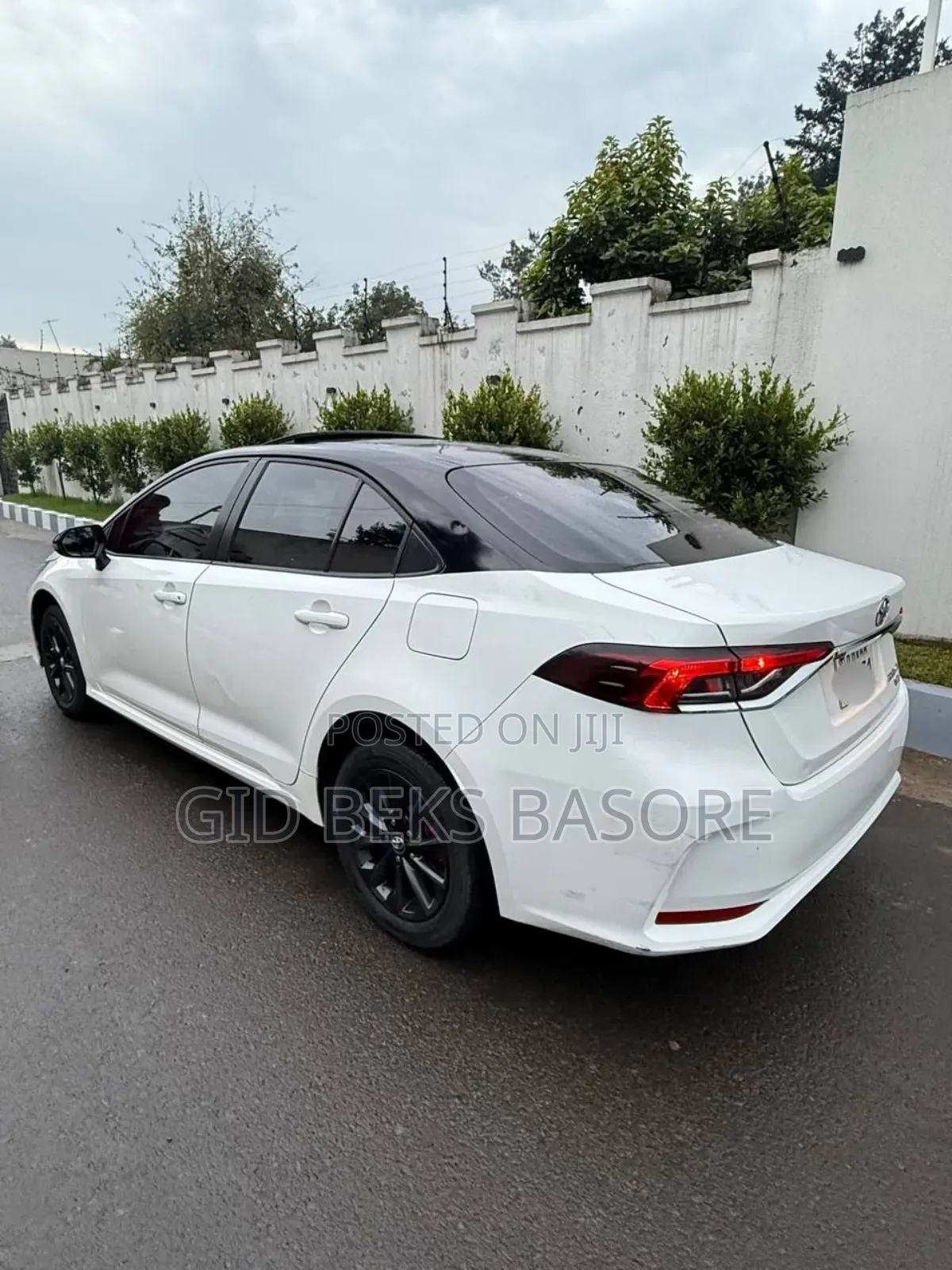 Toyota Corolla 2022 White