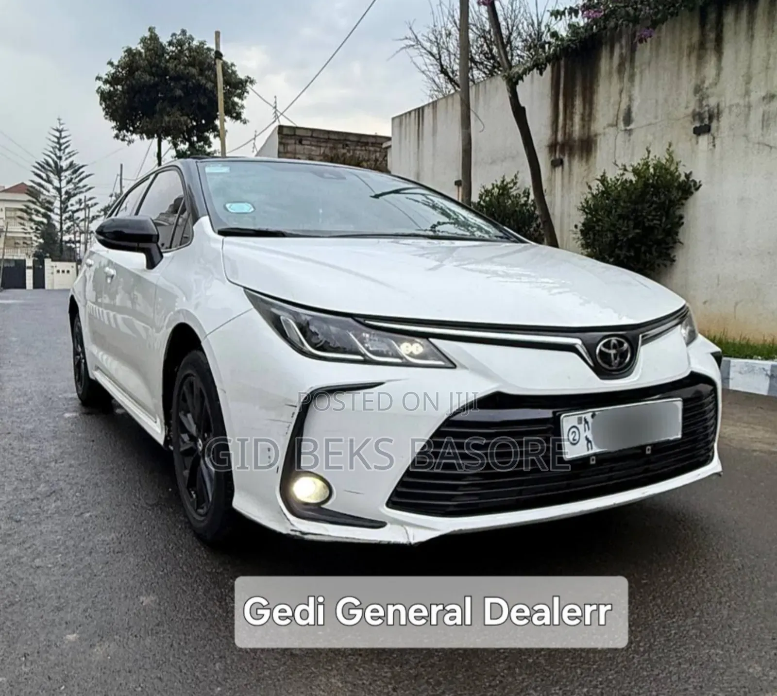 Toyota Corolla 2022 White