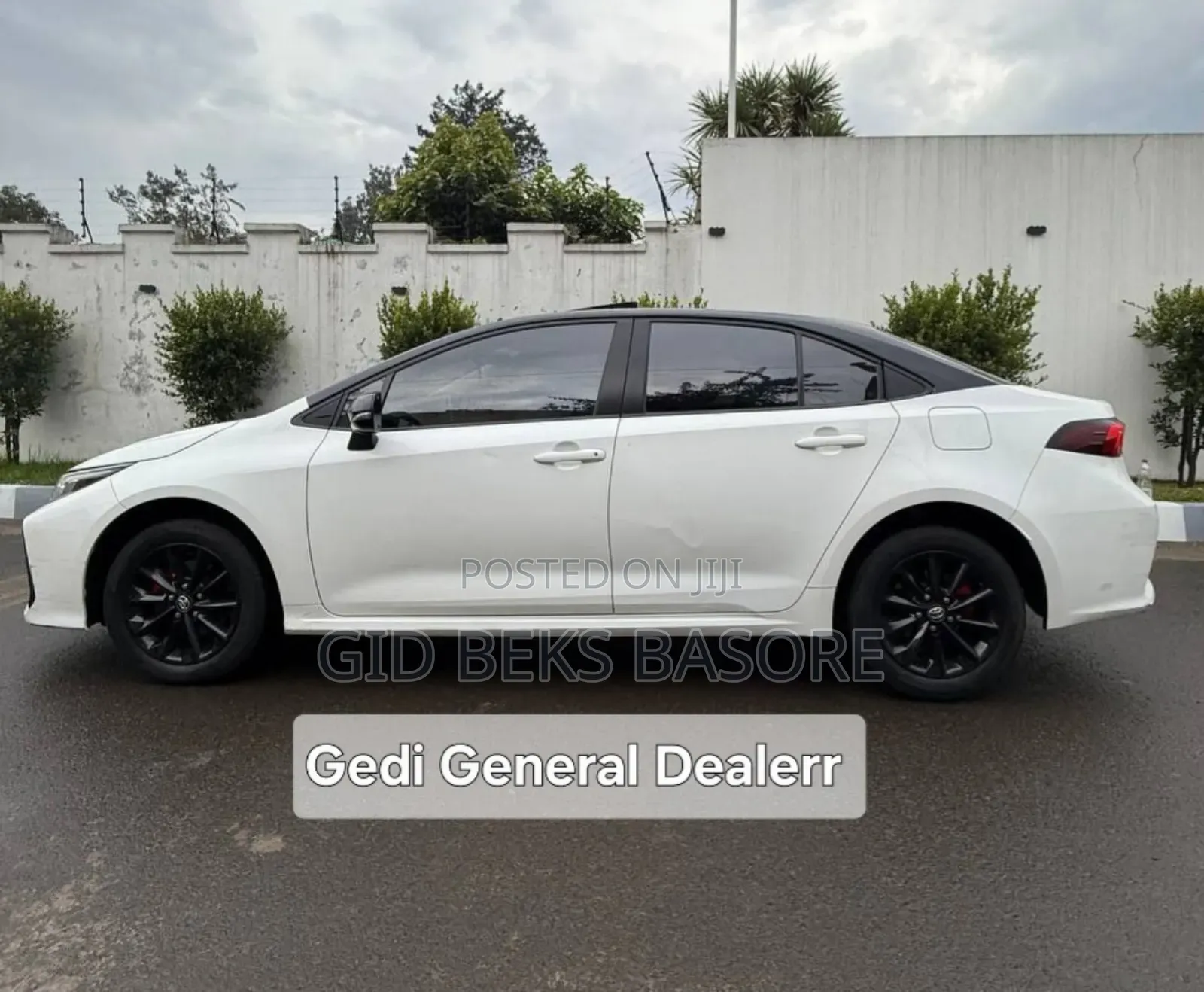 Toyota Corolla 2022 White