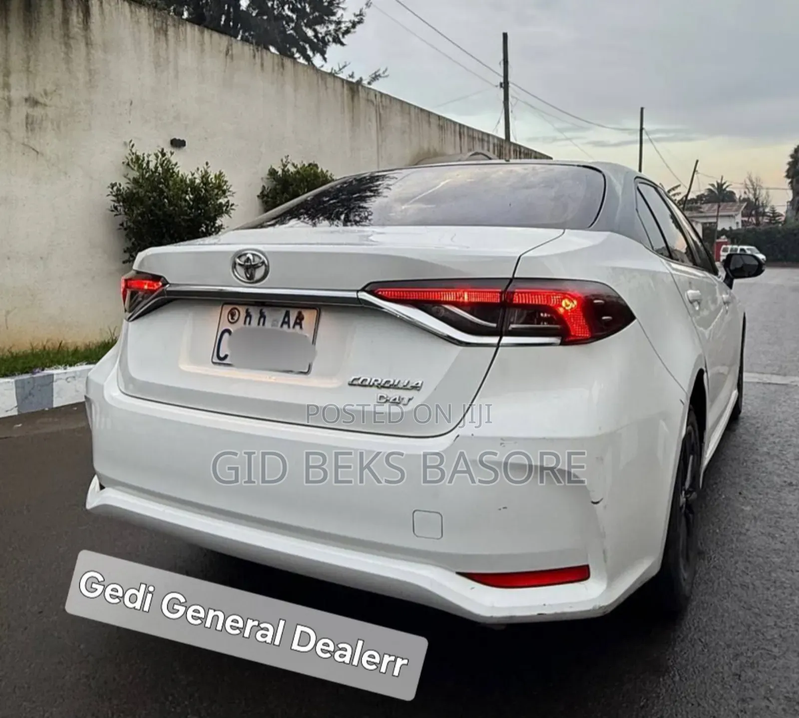 Toyota Corolla 2022 White