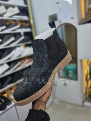 Chelsea Boots Premium Quality 
Cowes New Arrival  