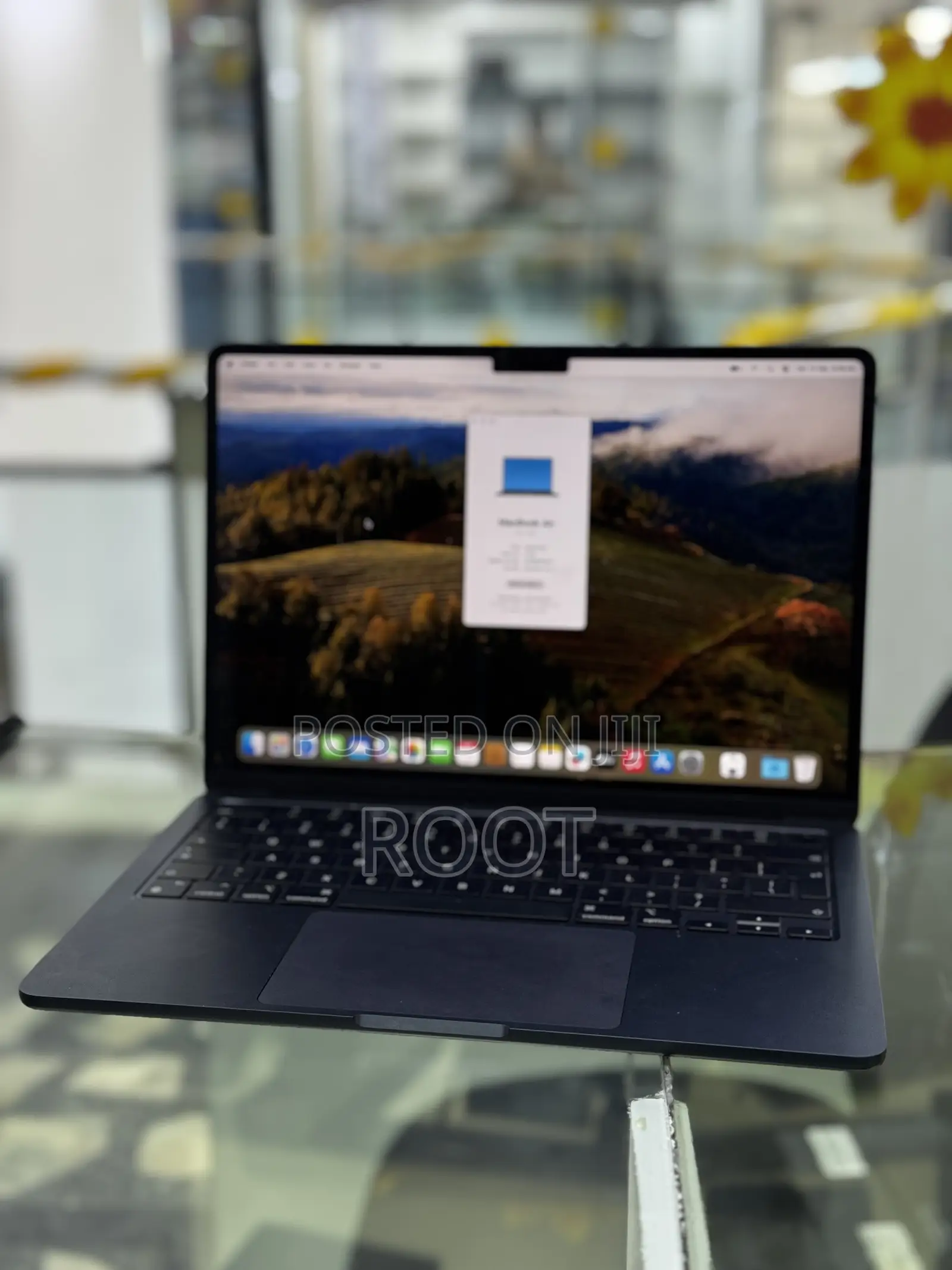 Laptop Apple MacBook Air 2023 M2 8GB Apple M2 SSD 256GB